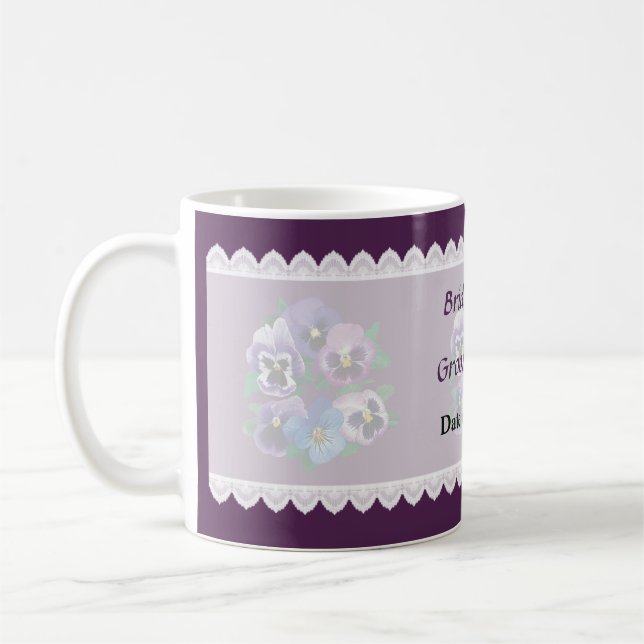 Circle of Lila Pansies bröllopsfavoriter Kaffemugg (Vänster)
