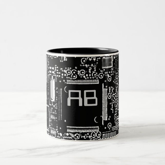 Circuit Black and White 2 monogram mugg (Center)