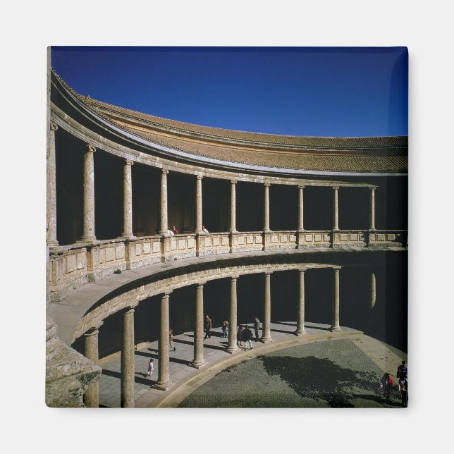 Circular Courtyard of the Palace of Charles Magnet (Framsidan)