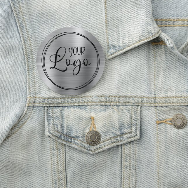 Circular Metallic Silver and Black Logotyp Namnbricka (På plats)