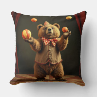 Circus Bear Dekorativ kudde