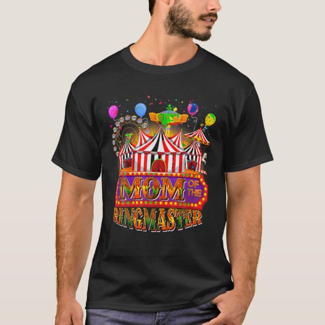 Circus Carnival Birthday Mamma vid Ringmaster Bir T Shirt (Framsida)