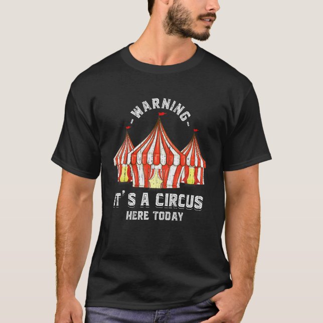 Circus Event Funny Carnival Costume Carnie Circus T Shirt (Framsida)