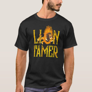 Circus Lejon utbildning för tamer av djur i Lejon T Shirt