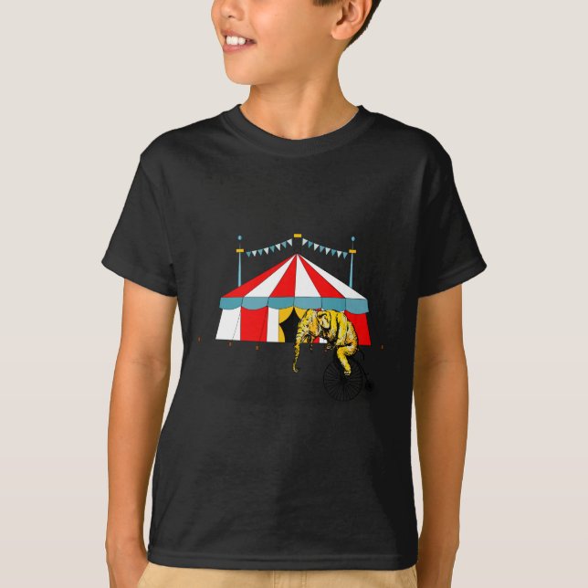 Circus Memorabilia in minne av Circus Elephants Tee (Framsida)