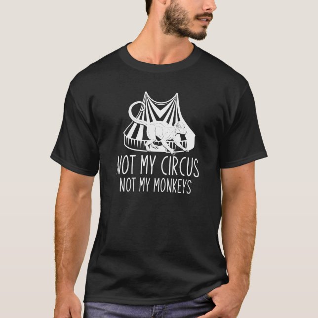Circus Zoo Animal Chimpanzee Monkey T Shirt (Framsida)