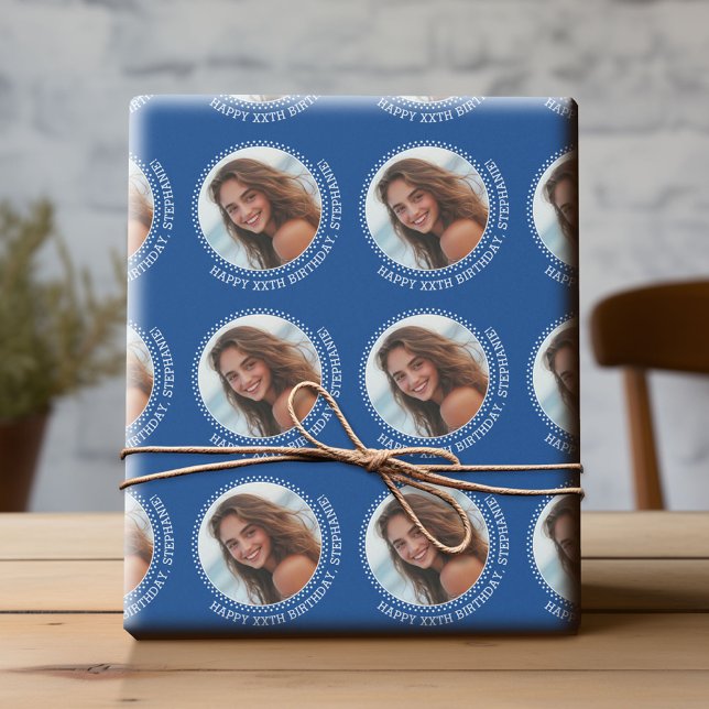 Cirkel ett foto med födelsedag Hälsning - blått Presentpapper (Custom Birthday Wrapping Paper with Photo)