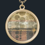 Cirkeldroppar av Grönt Guldpläterat Halsband<br><div class="desc">Den här contemporaryn biet har cirkulära droplet-filer för grönt. En tunn guld kor genom arbetet. Beställ utskriften idag!</div>
