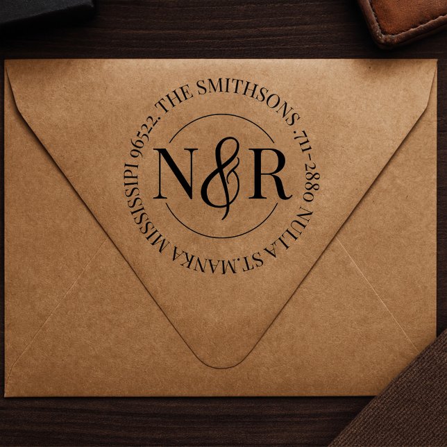 Cirkulär för Monogrammed Family Namn-Returadress Självfärgande Stämpel (Skapare uppladdad)