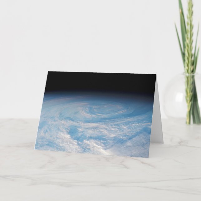 Cirkulär molnbildning över södra Stilla havet. Kort (Framsida)