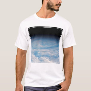 Cirkulär molnbildning över södra Stilla havet. T Shirt