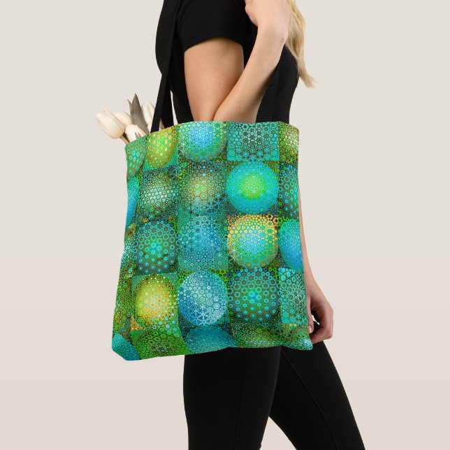 Cirkulära färgrika former mosaik tygkasse (Närbild)