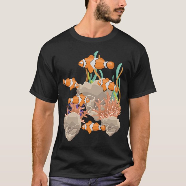 Cirkusfisk i havet  t shirt (Framsida)