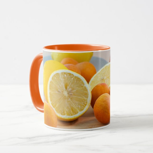 Citron Och Aprikoser Matfotografering Stilleben Mugg (Framsida vänster)