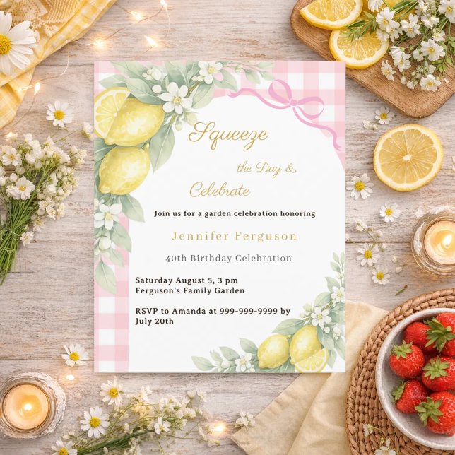 Citron rosa gingham trädgårdsfödelsedagsinbjudan (Skapare uppladdad)