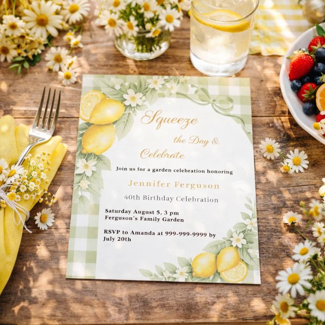 Citron sage gingham trädgård födelsedagsinbjudan (Skapare uppladdad)