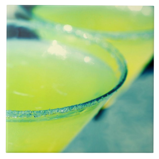 Citronen tappar coctailen kakelplatta (Framsidan)