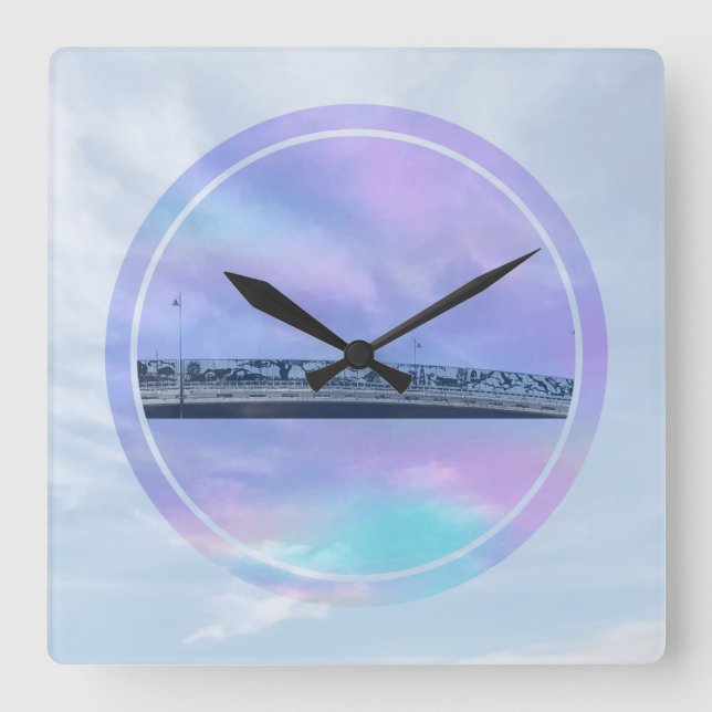 City Bridge Wall Clock Fyrkantig Klocka (Framsida)