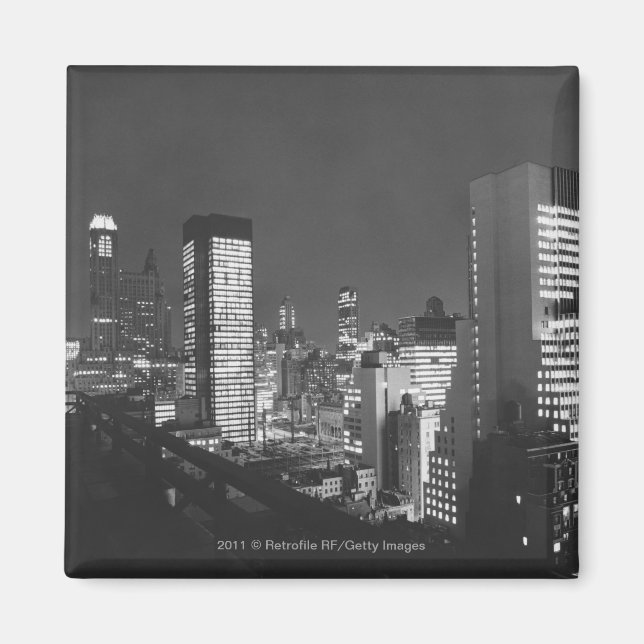City byggnad vid B&W-natten, förhöjd vy Magnet (Framsidan)