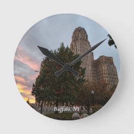 City Hall and Sunset Rund Klocka