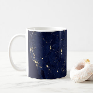 City Ljus of the United Stater på natten. Kaffemugg