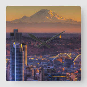 Cityscape beskådar av Seattle i city, fotboll Fyrkantig Klocka