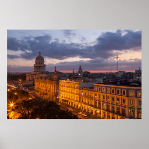 Cityscape vid sunset, Havana, Kuba Poster