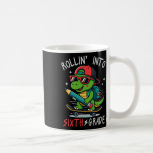 Ck Till Skolan Rullar In I 6:e Klass T-rex Skatebo Kaffemugg