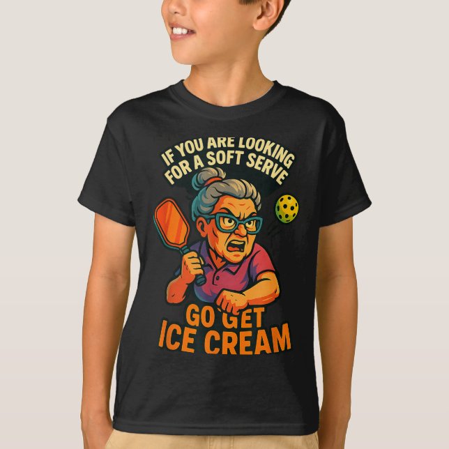 Ckleball Grandma  T Shirt (Framsida)
