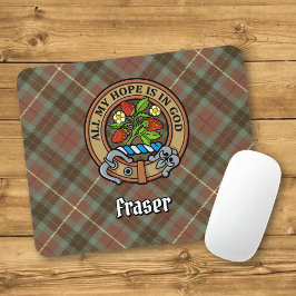 Clan Fraser-vapen över väderbiten jakt-tartan Musmatta