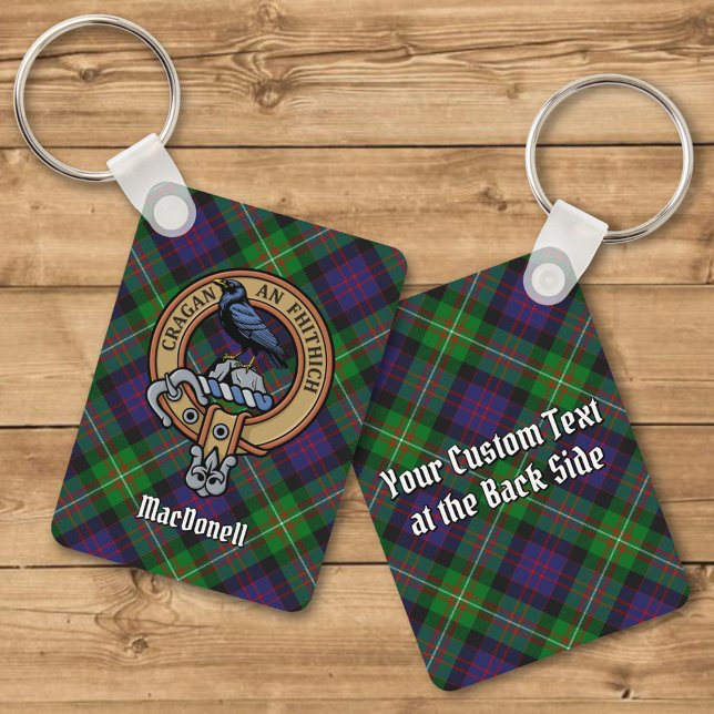 Clan MacDonell av Glengarry vapen över tartan Nyckelring (Skapare uppladdad)