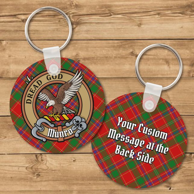 Clan Munro-vapen över tartan Nyckelring (Skapare uppladdad)