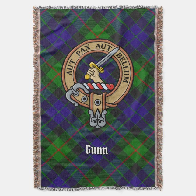 Clans Gunn vapensköld över tartan Filt (Framsidan Vertikal)