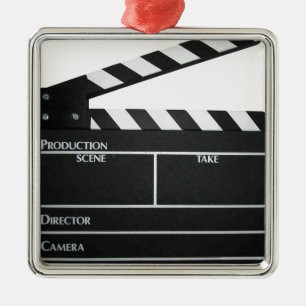 Clapboardfilmen kritiserar clapperen filmar julgransprydnad metall