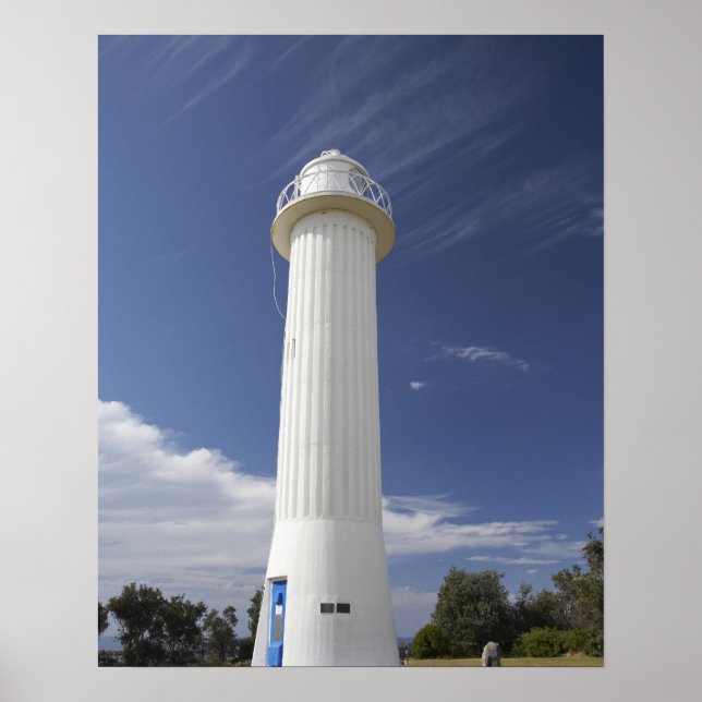 Clarence Head Lighthouse, Yamba, New South Poster (Framsidan)