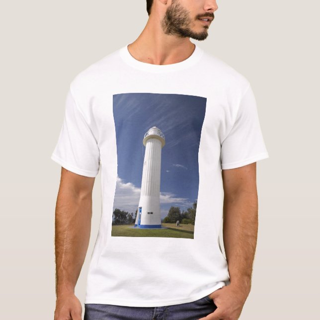 Clarence Head Lighthouse, Yamba, New South T Shirt (Framsida)