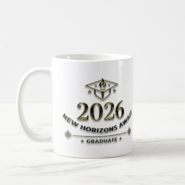 Class 2026 Gold Shield Graduation Mug / Taza 2026 Kaffemugg (Vänster)