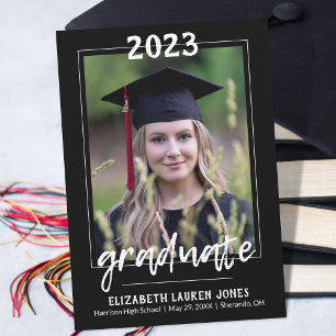 Class of 2023 Black and White Classic Graduation Meddelande