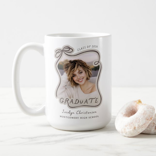 Class of 2026 Custom Bow Photo Graduation Kaffemugg (Med munk)