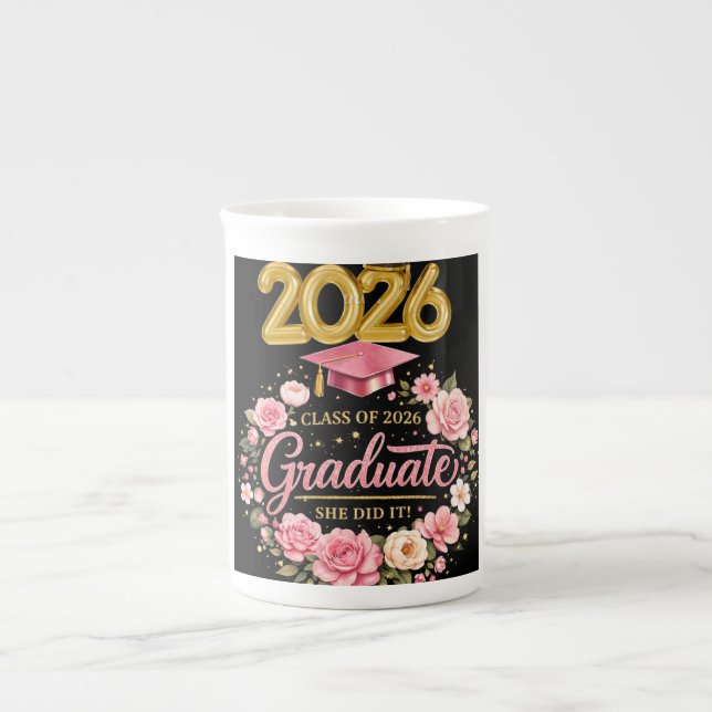 Class of 2026 Graduate She Did It Pink Floral Grad Benporslin Mugg (Framsidan)
