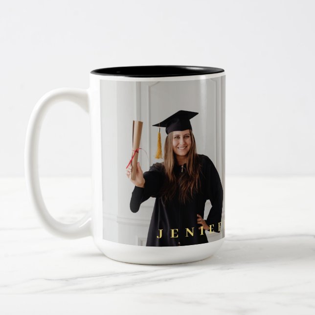 Class of 2026 graduation  Two-Tone coffee mug Två-Tonad Mugg (Vänster)
