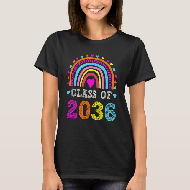 Class Of 2036 Grow With Me Graduation First Day Of T Shirt (Framsida)