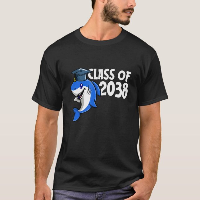 Class Of 2038 Shark Graduate Pre K Kindergarten Pr T Shirt (Framsida)