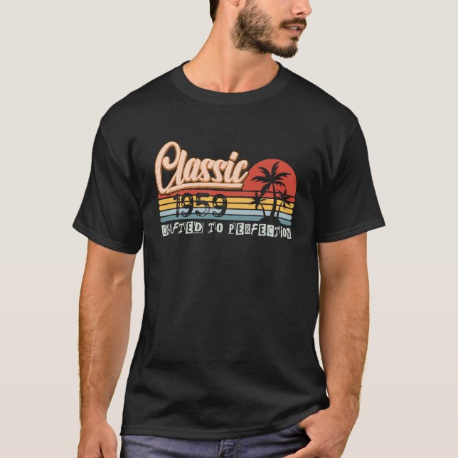 Classic 1959 Crafted To Perfection T Shirt (Framsida)