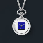 Classic Bauhaus Art Blue Square Necklace Watch Armbandsur<br><div class="desc">Den här halsbandsbevakningen är inspirerad av Bauhaus-rörelsen,  mer än bara en tidspunkt - det är en bärkraftig påstående av en sofistikerad enkelhet. Biet som konstruerats med rent linjer,  geometriska former och med fokus på grundläggande skönhet blandar smidigt form och funktion.</div>