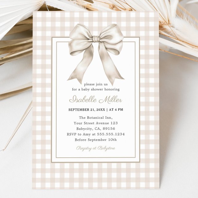 Classic Beige Bow Gingham Neutralt Baby Shower Inbjudningar (Classic Beige Bow Gingham Neutral Baby Shower Invitation)