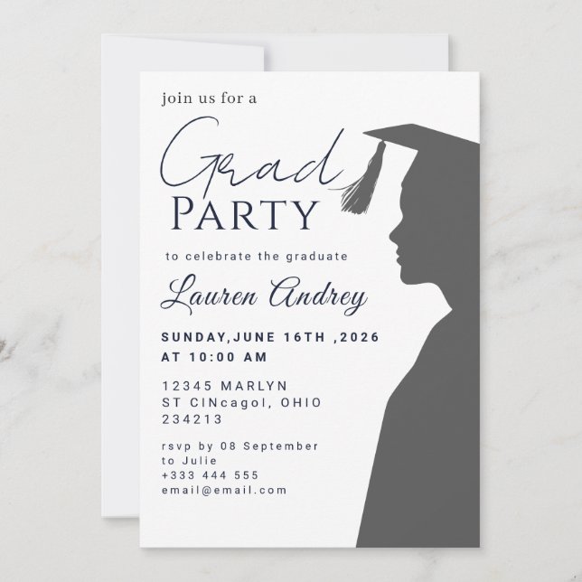 Classic Black Graduation Invitation Inbjudningar (Framsida)