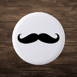 Classic Black Mustache Knapp<br><div class="desc">Bär med den här klassiska svarta Mustache-knappen med en liten charm. Perfekt för att lägga till en lekfull accent i utfall, säckar eller hattar visar den här knappen en enkel men ikonisk svart mustasch-design. Oavsett om du är en fläkt av mustasch, deltar i ett temat party eller bara tittar lägga...</div>