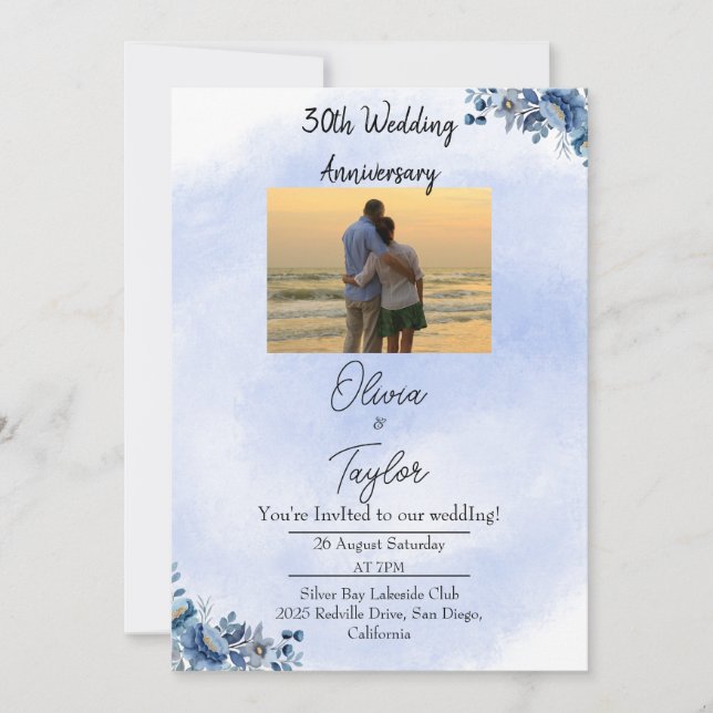 Classic Blue Floral Wedding Anniversary Invitation Inbjudningar (Framsida)
