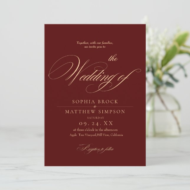 Classic Burgundy Script Wedding Inbjudningar (Stående Fram)